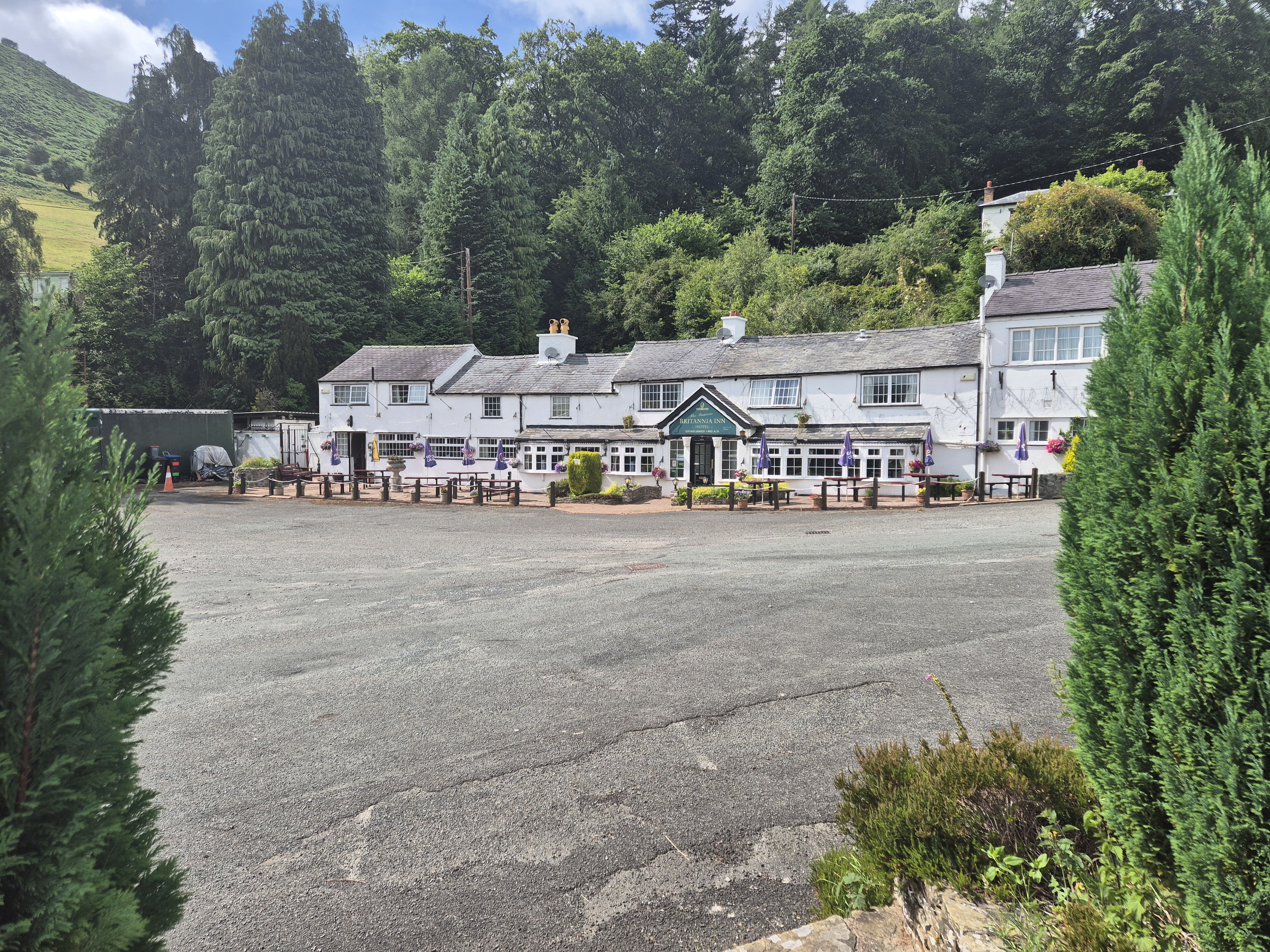 Historic Inn located on mountain pass for sale