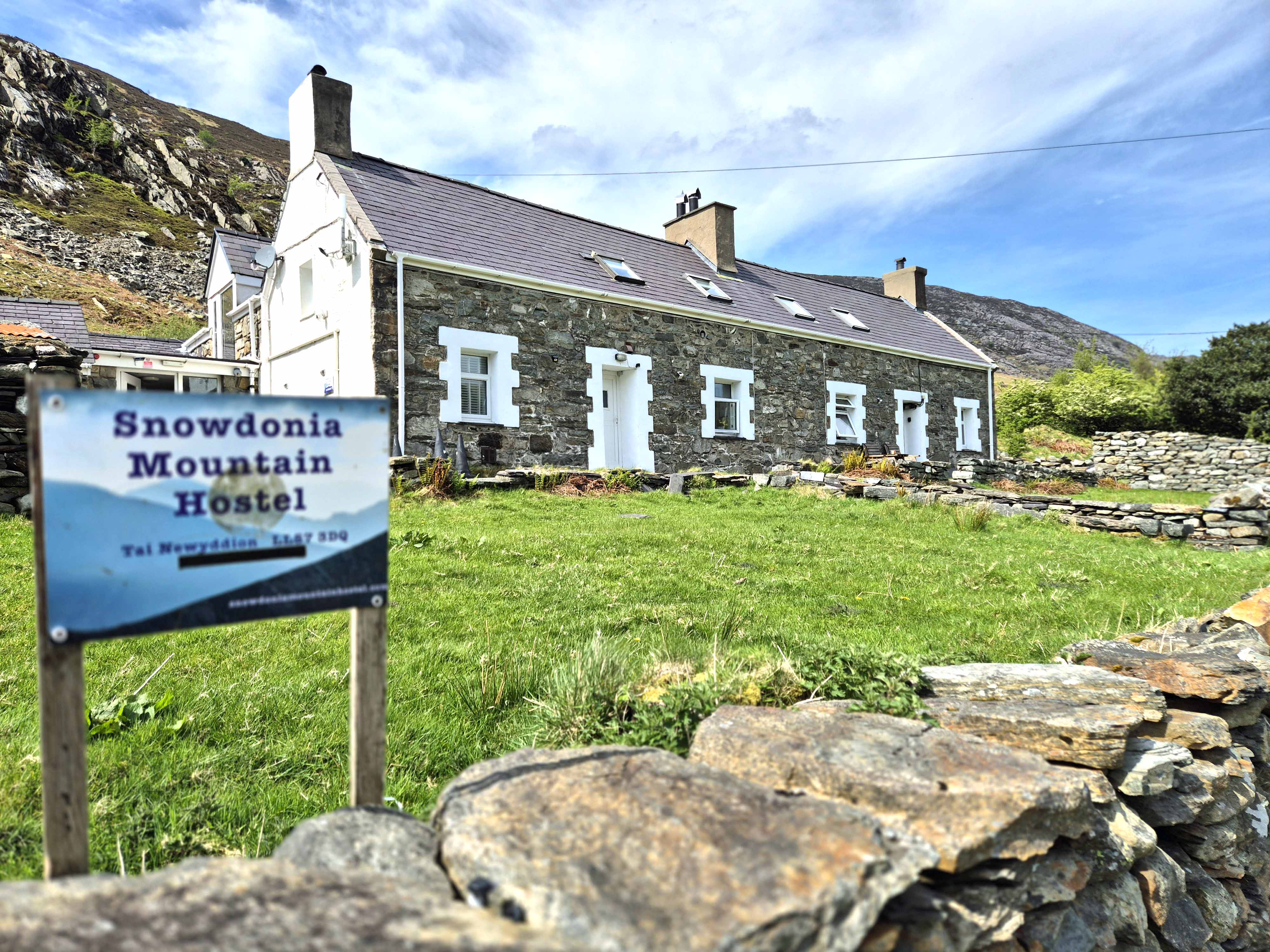 Hostel in Snowdonia sold by Sidney Phillips