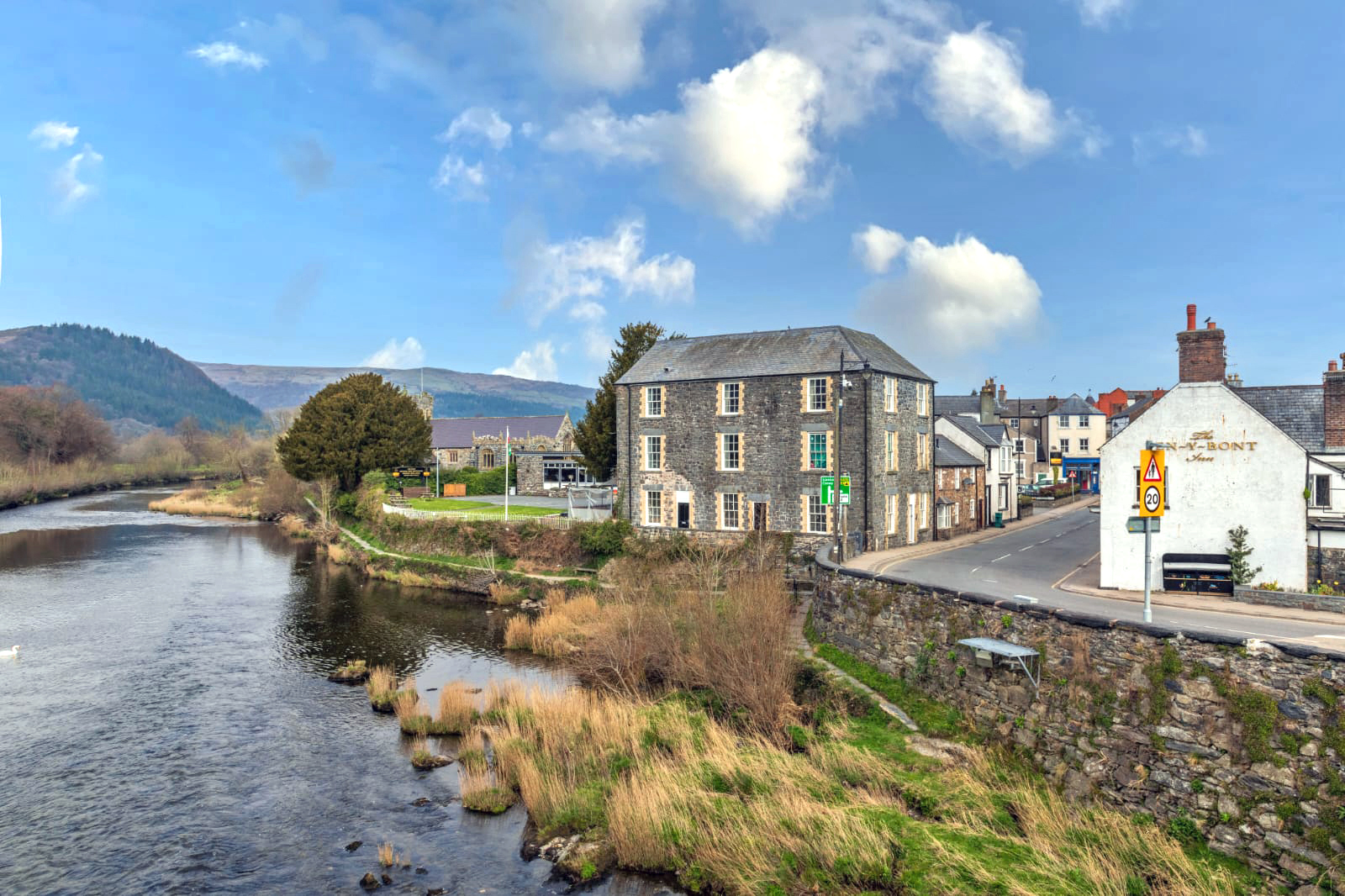 Holiday apartments near Snowdonia National Park for sale