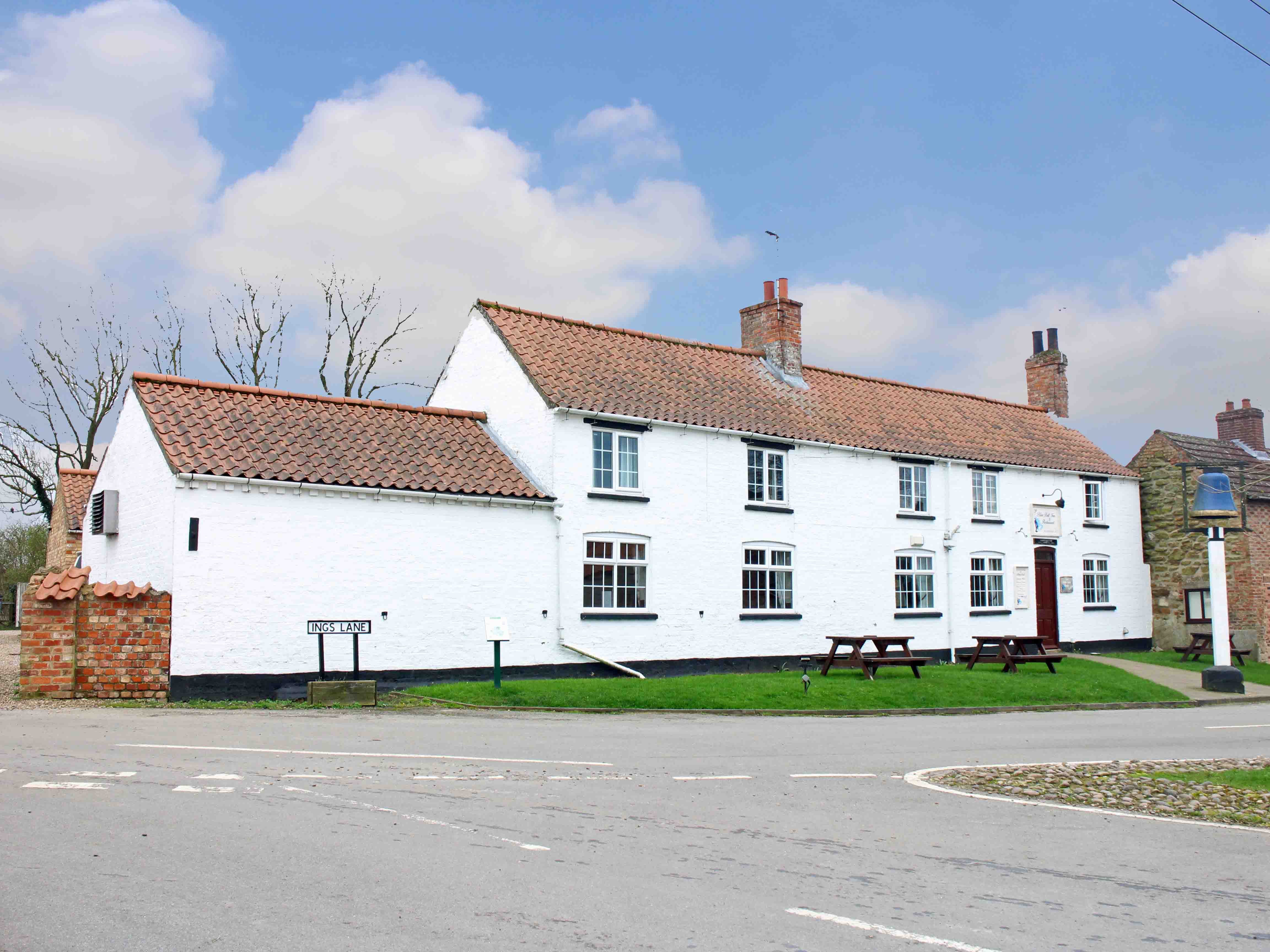 SOLD: Lincolnshire Wolds pub for sale