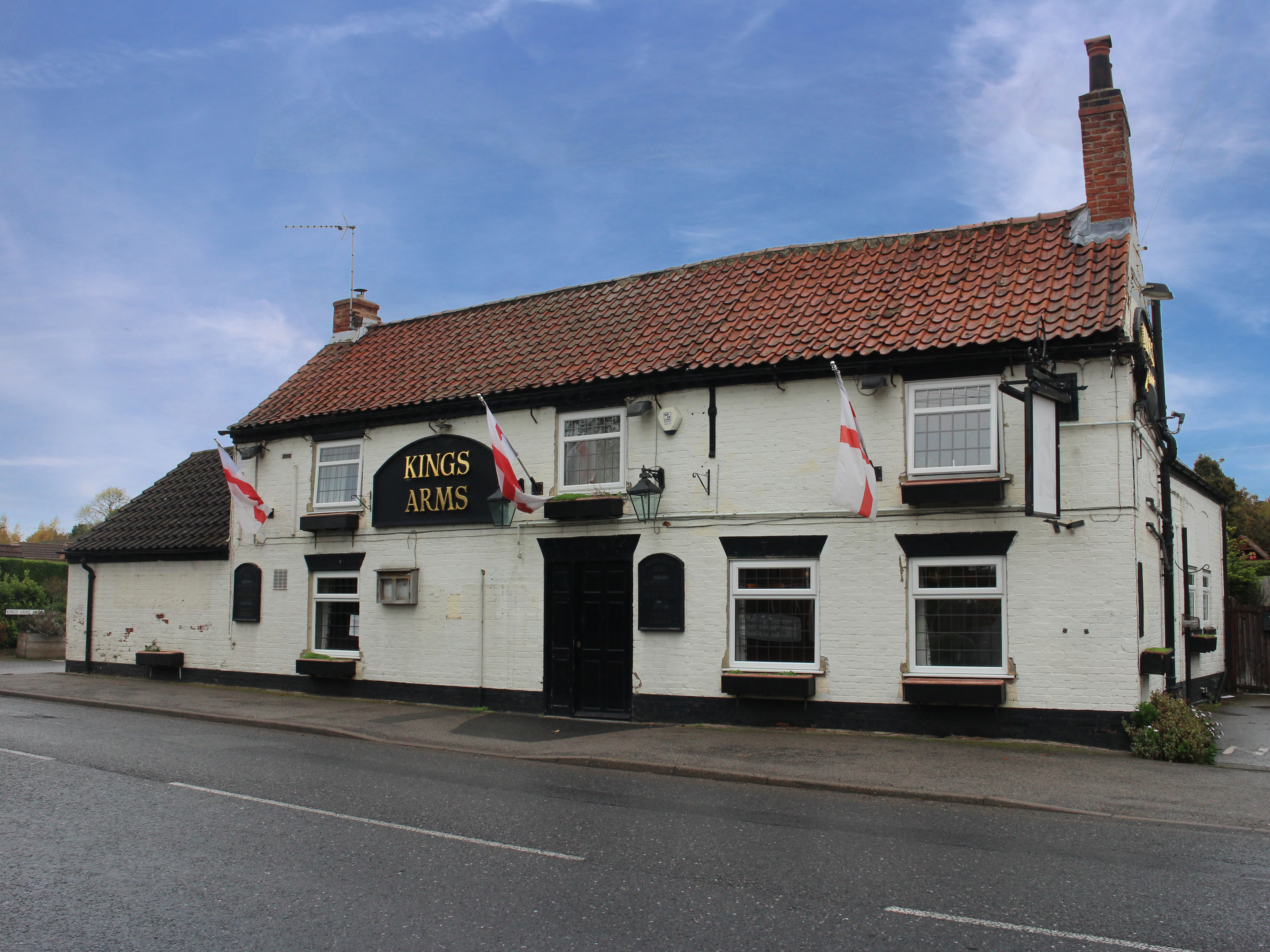 Thriving Nottinghamshire pub hits the market