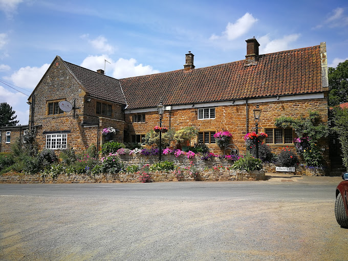 Character Warwickshire pub sold prior to auction