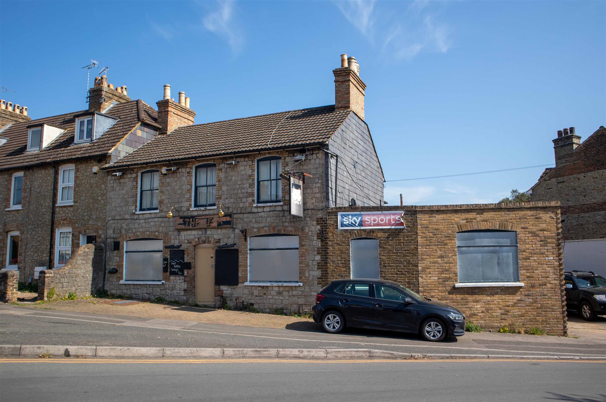 KENT - FREE-OF-TIE PUB IN RESIDENTIAL MAIDSTONE