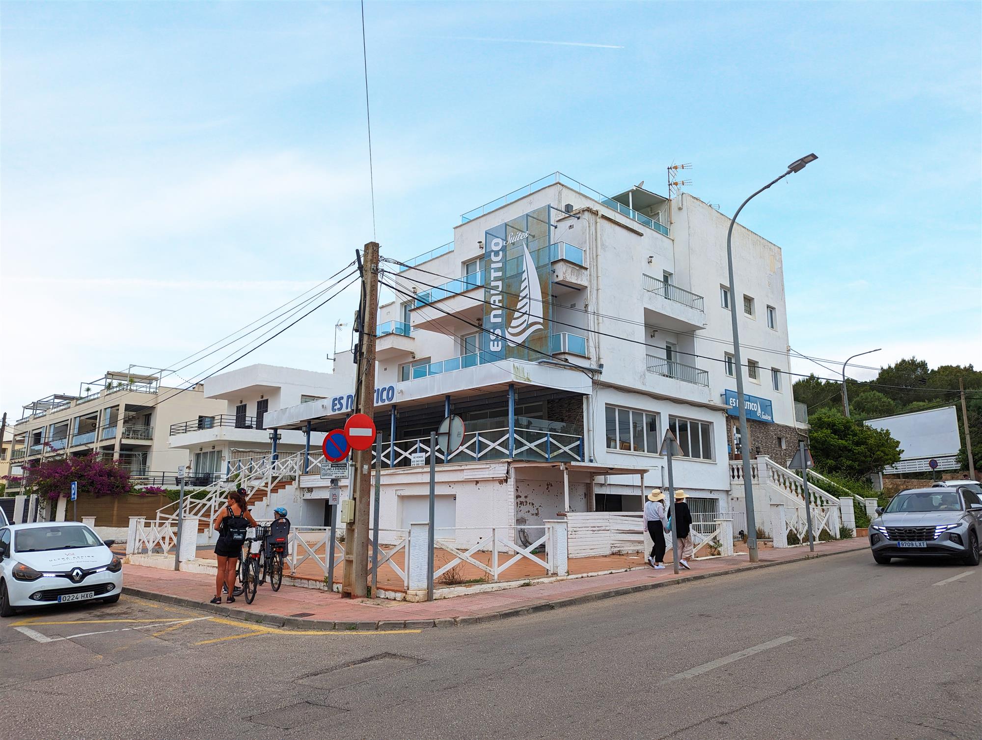 PORTO CRISTO - CLOSED WATERFRONT HOTEL/DEVELOPMENT