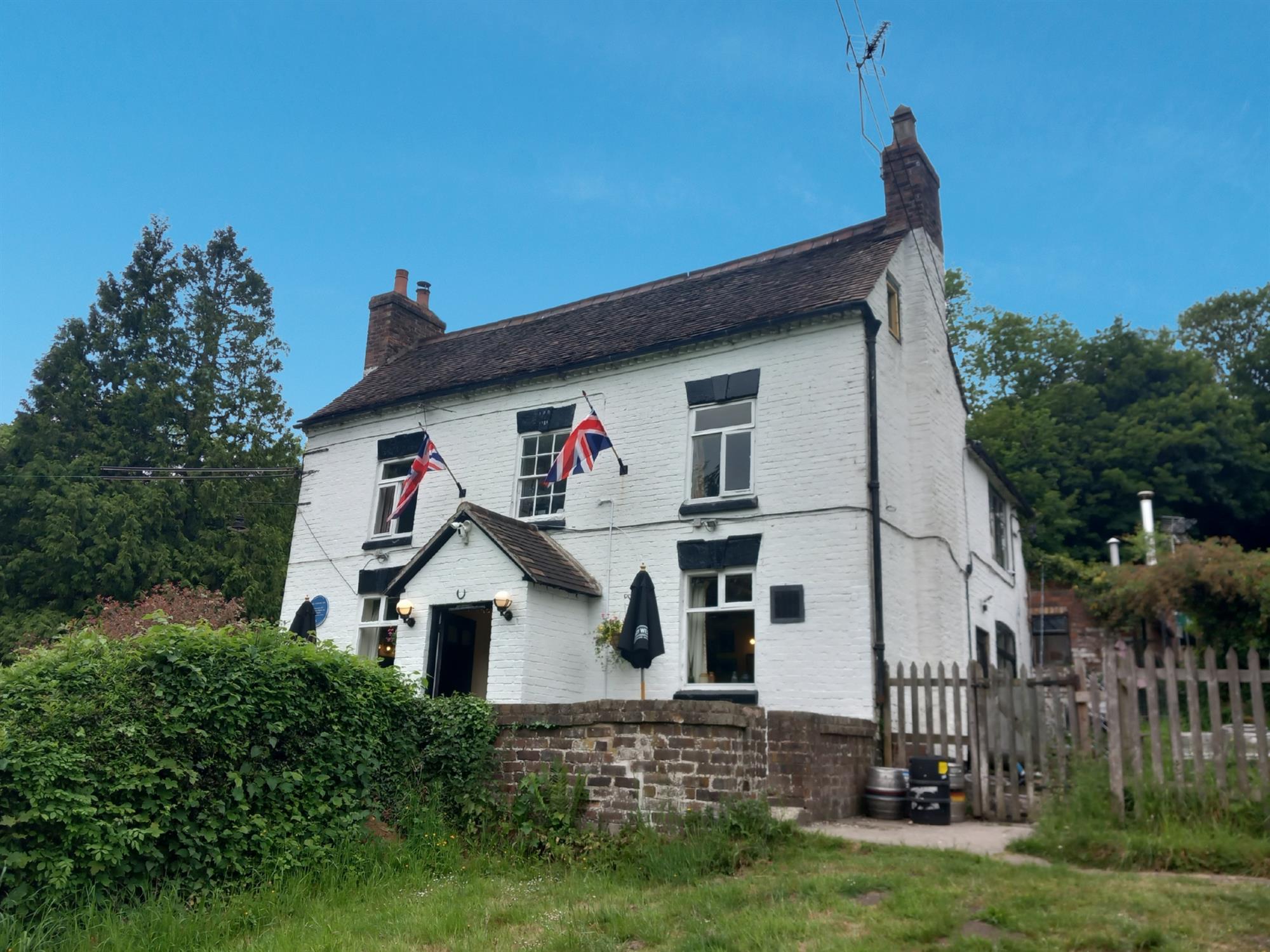 SHROPSHIRE – ICONIC BREW PUB IN WORLD HERITAGE SITE