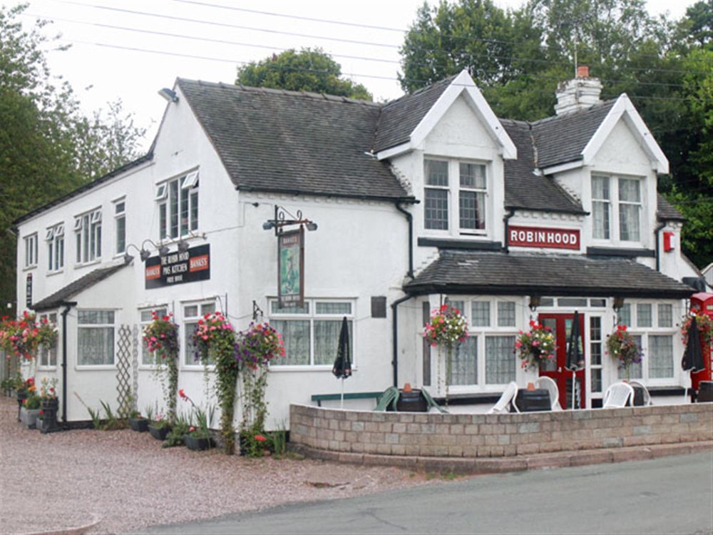 SHROPSHIRE/STAFFORDSHIRE - VILLAGE FREEHOUSE