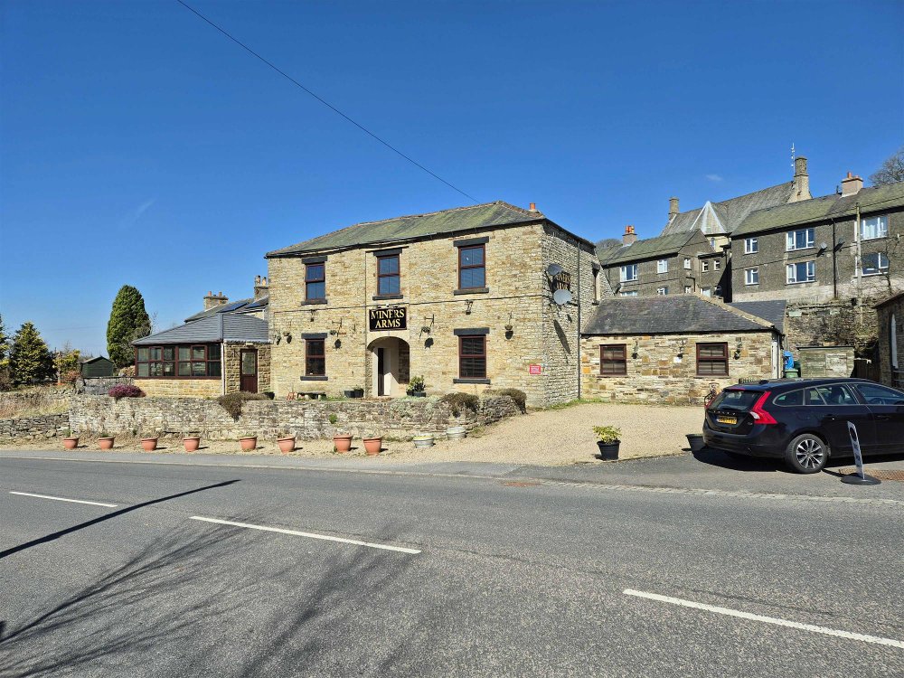 NORTH PENNINES - CLOSED 18TH CENTURY PUBLIC HOUSE