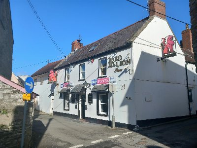 CARDIGAN – CHARACTER TOWN CENTRE PUBLIC HOUSE WITH 4 QUALITY LETTING BEDROOMS