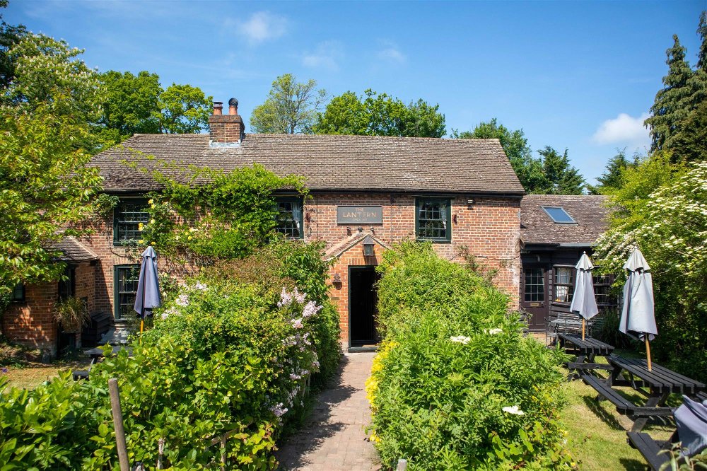 KENT - HIGH QUALITY DESTINATION RESTAURANT, INN AND WEDDING VENUE