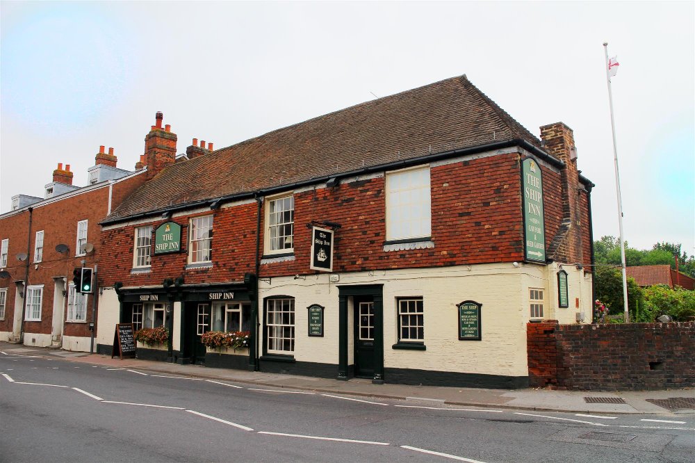 KENT - ESTABLISHED PROFITABLE PUB