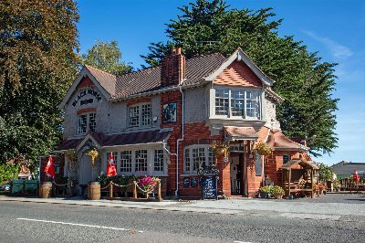 LONDON/KENT - PROFITABLE FREE-OF-TIE PUB FOR SALE