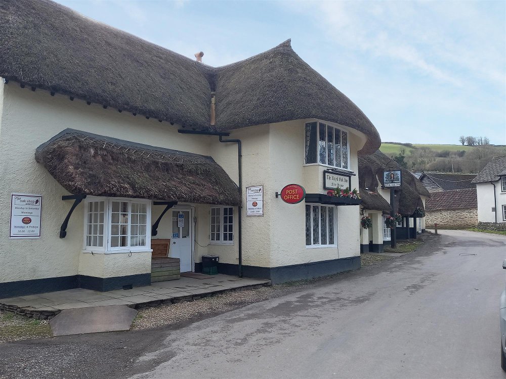 SOMERSET - EXMOOR NATIONAL PARK FREEHOUSE