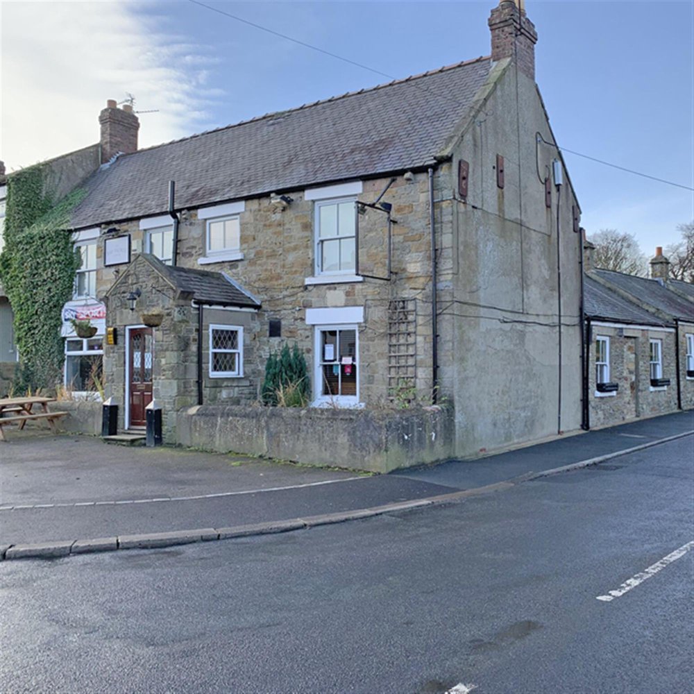 COUNTY DURHAM - VILLAGE PUBLIC HOUSE WITH 10 LETTING ROOMS