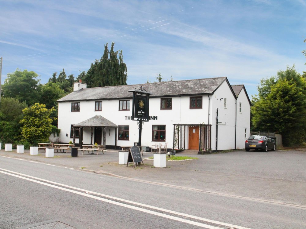 HEREFORDSHIRE - WYE VALLEY VILLAGE INN & GUEST HOUSE 