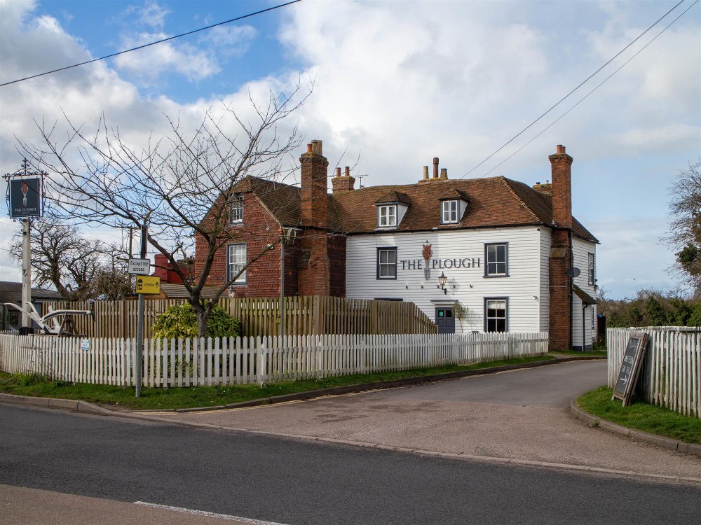 KENT - FREE-OF-TIE PUB TO LET