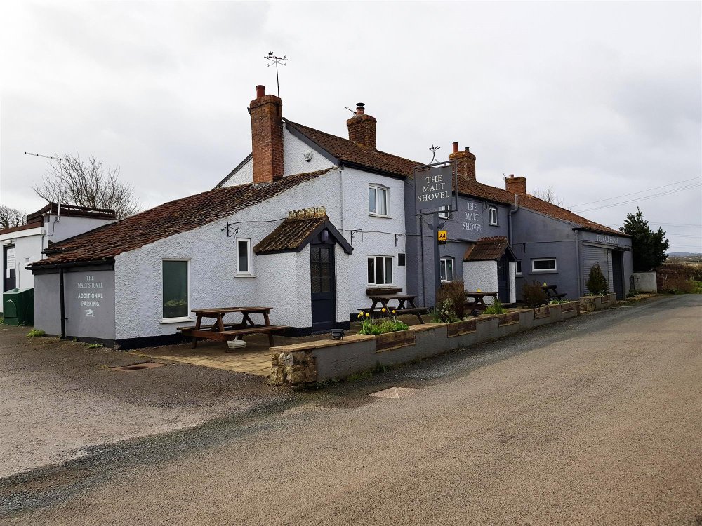 SOMERSET - COUNTRY FREE HOUSE
