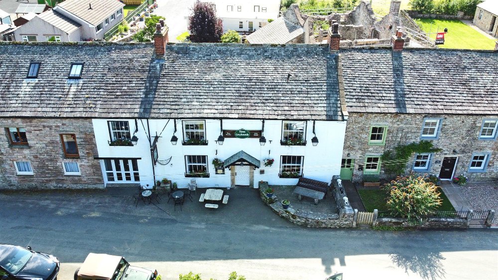 CUMBRIA - TRADITIONAL VILLAGE INN