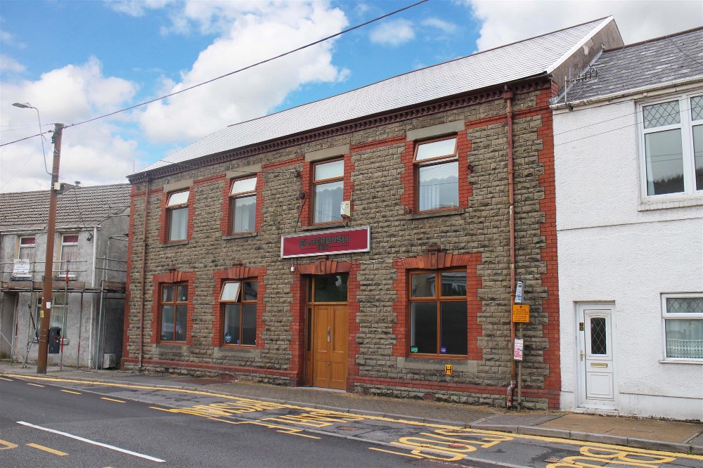 MAESTEG - TRADITIONAL VILLAGE PUBLIC HOUSE