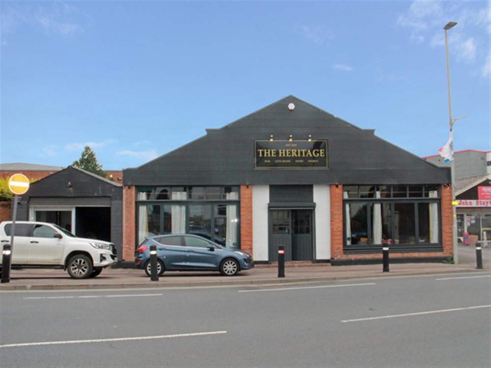 GLOUCESTER - PREMIER LICENCED PREMISES ADJACENT TO GLOUCESTER RFC