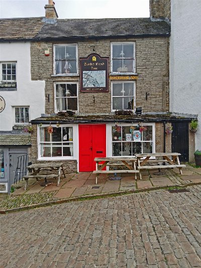 CUMBRIA - WET LED PUB IN ENGLAND'S HIGHEST TOWN