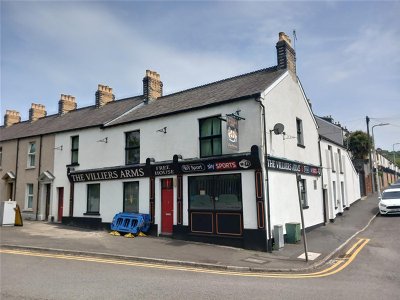 SWANSEA CITY - TRADITIONAL WET-LED PUB IN DENSELY POPULATED CITY CENTRE SUBURB