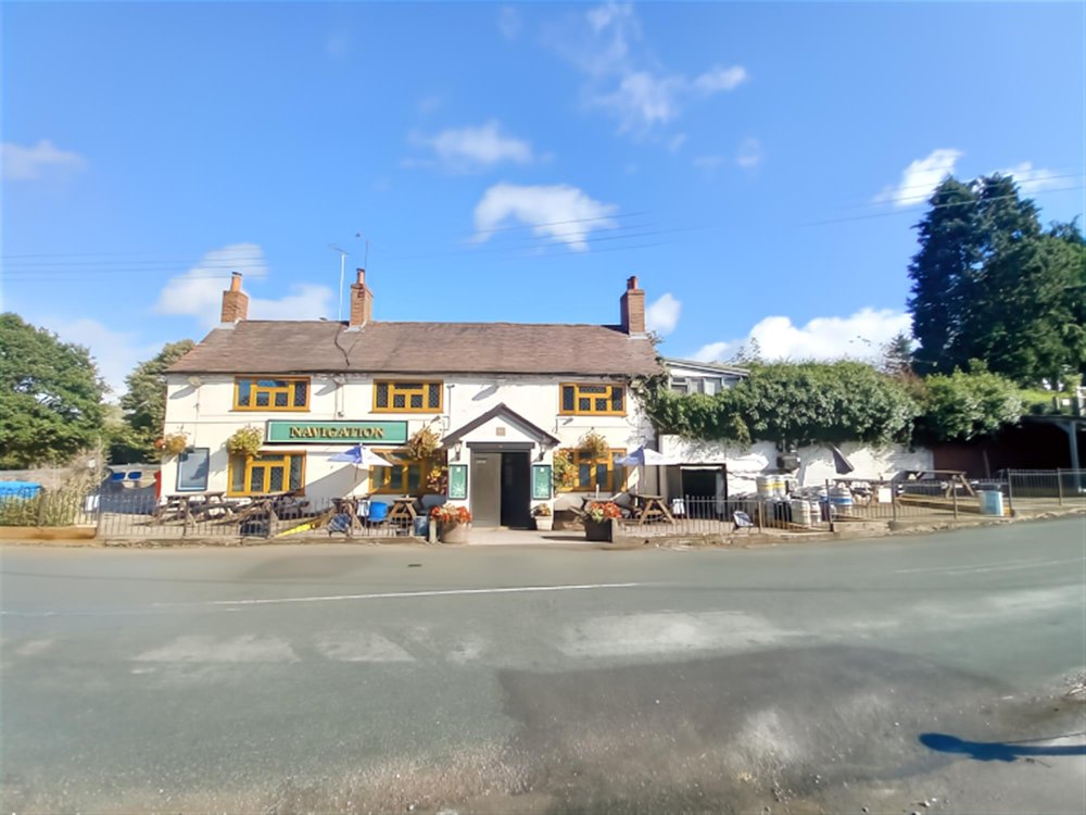 WORCESTERSHIRE/STAFFORDSHIRE BORDER - ICONIC CANALSIDE PUB & RESTAURANT