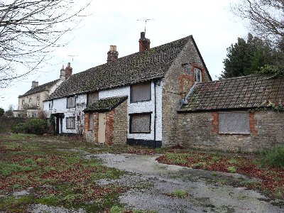 WILTSHIRE - M4 CORRIDOR VILLAGE FREEHOUSE 