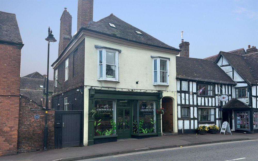 UPTON-UPON-SEVERN, WORCESTERSHIRE - NEWLY CREATED RESTAURANT/WINE BAR/TEA ROOMS
