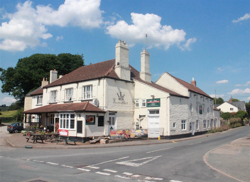 HEREFORDSHIRE - MAIN ROAD WYE VALLEY INN