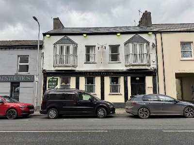 PEMBROKESHIRE - CENTRAL PUB WITH LETTING ROOMS