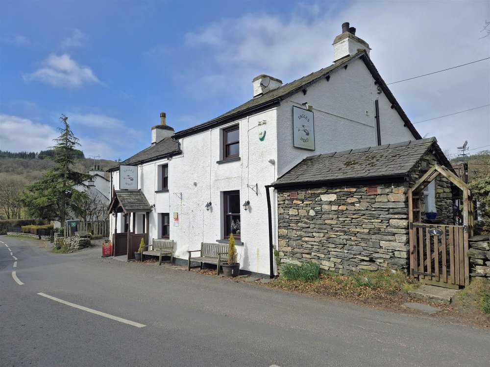 LAKE DISTRICT NATIONAL PARK – QUAINT VILLAGE PUB IN THE HEART OF GRIZEDALE FOREST