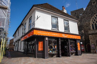 KENT - HIGH STREET RETAIL INVESTMENT (NET YIELD 7.3%)
