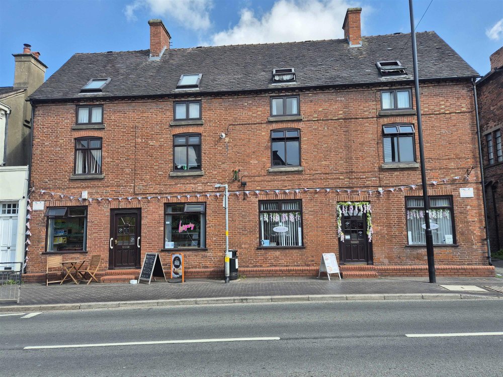STAFFORDSHIRE MOORLANDS - MIXED USE INVESTMENT OPPORTUNITY
