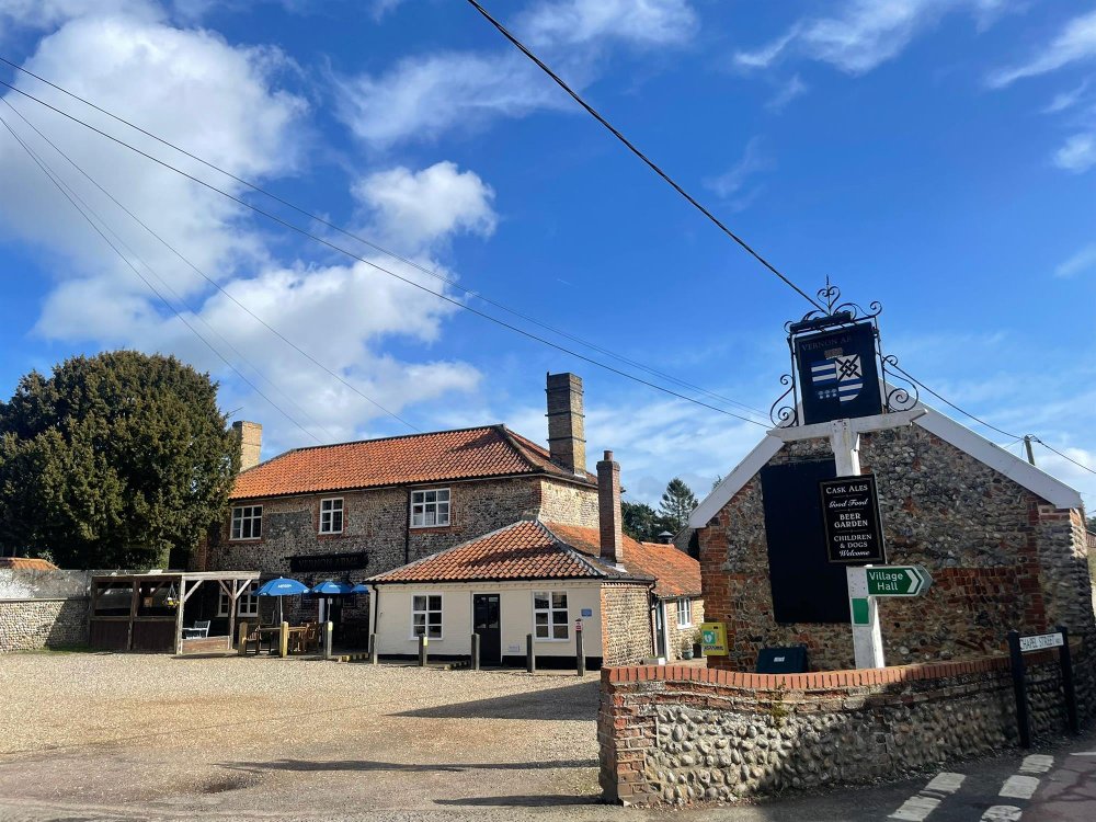 NORTH NORFOLK - PUB AND RESTAURANT WITH SUCCESSFUL BUSINESS